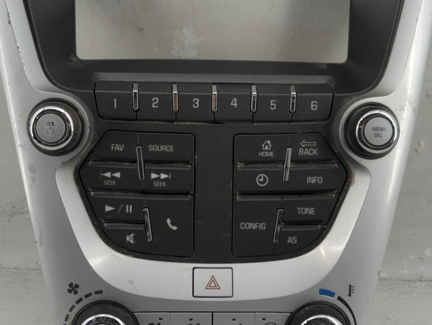 2016-2017 Chevrolet Equinox Radio Control Panel - Oemusedautoparts1.com