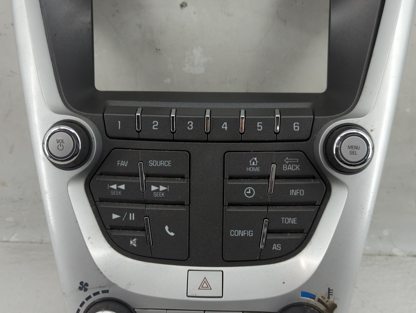 2016-2017 Chevrolet Equinox Radio Control Panel - Oemusedautoparts1.com