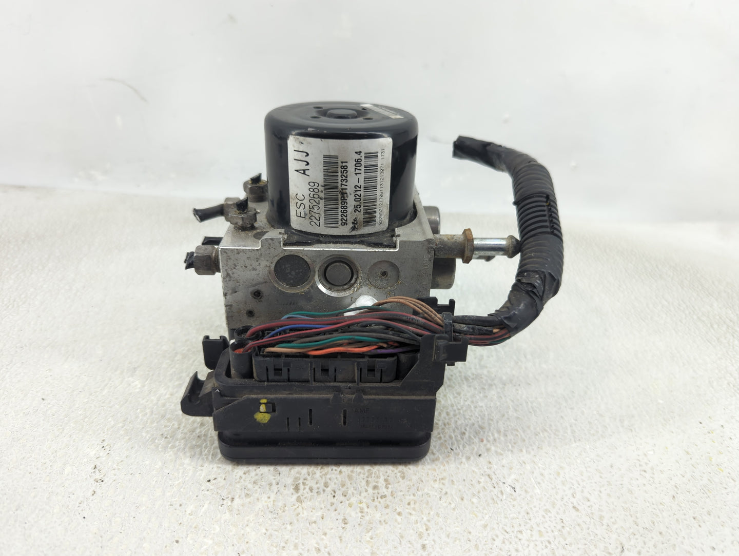 2012-2017 Chevrolet Equinox ABS Pump Control Module Replacement P/N:22752689 Fits Fits 2012 2013 2014 2015 2016 2017 OEM Use