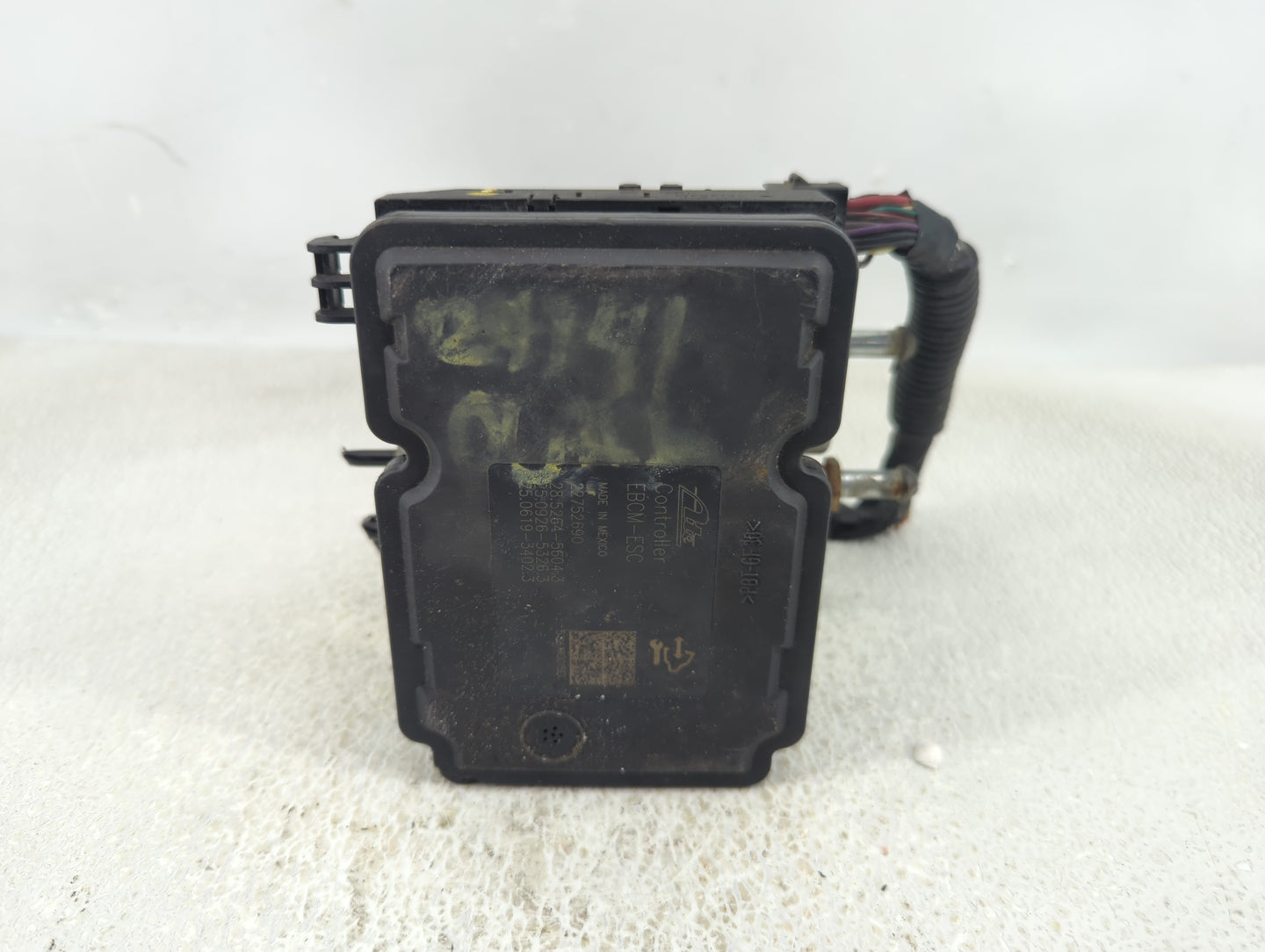 2012-2017 Chevrolet Equinox ABS Pump Control Module Replacement P/N:22752689 Fits Fits 2012 2013 2014 2015 2016 2017 OEM Use