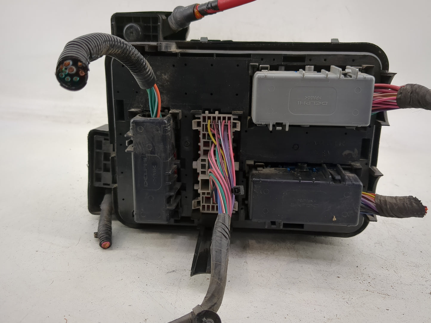 2016-2017 Chevrolet Equinox Fusebox Fuse Box Panel Relay Module P/N:84080470 01 Fits Fits 2016 2017 OEM Used Auto Parts - Oe