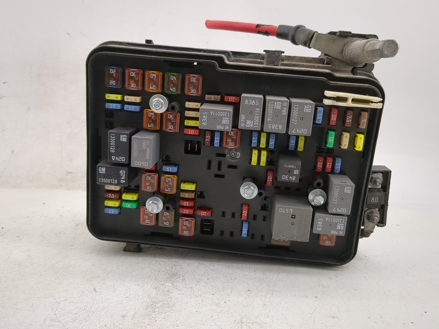 2016-2017 Chevrolet Equinox Fusebox Fuse Box Panel Relay Module P/N:84080470 01 Fits Fits 2016 2017 OEM Used Auto Parts - Oe