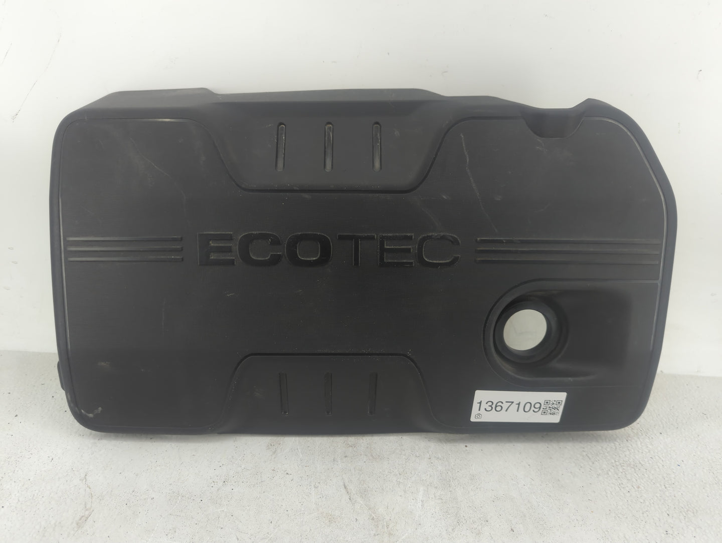 2017 Chevrolet Equinox Engine Cover - Oemusedautoparts1.com