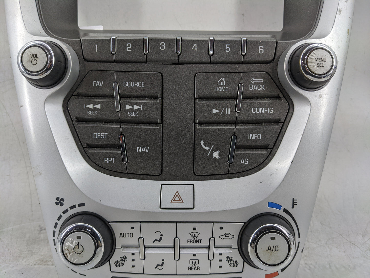 2016-2017 Chevrolet Equinox Radio Control Panel - Oemusedautoparts1.com