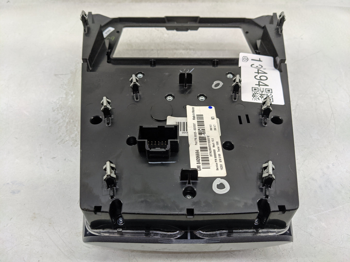 2016-2017 Chevrolet Equinox Radio Control Panel - Oemusedautoparts1.com
