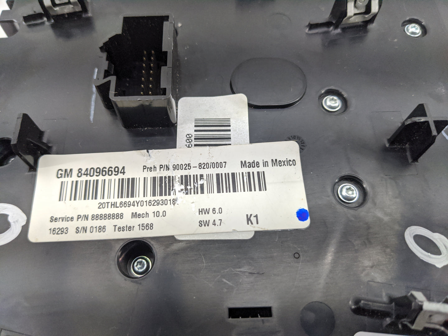 2016-2017 Chevrolet Equinox Radio Control Panel - Oemusedautoparts1.com