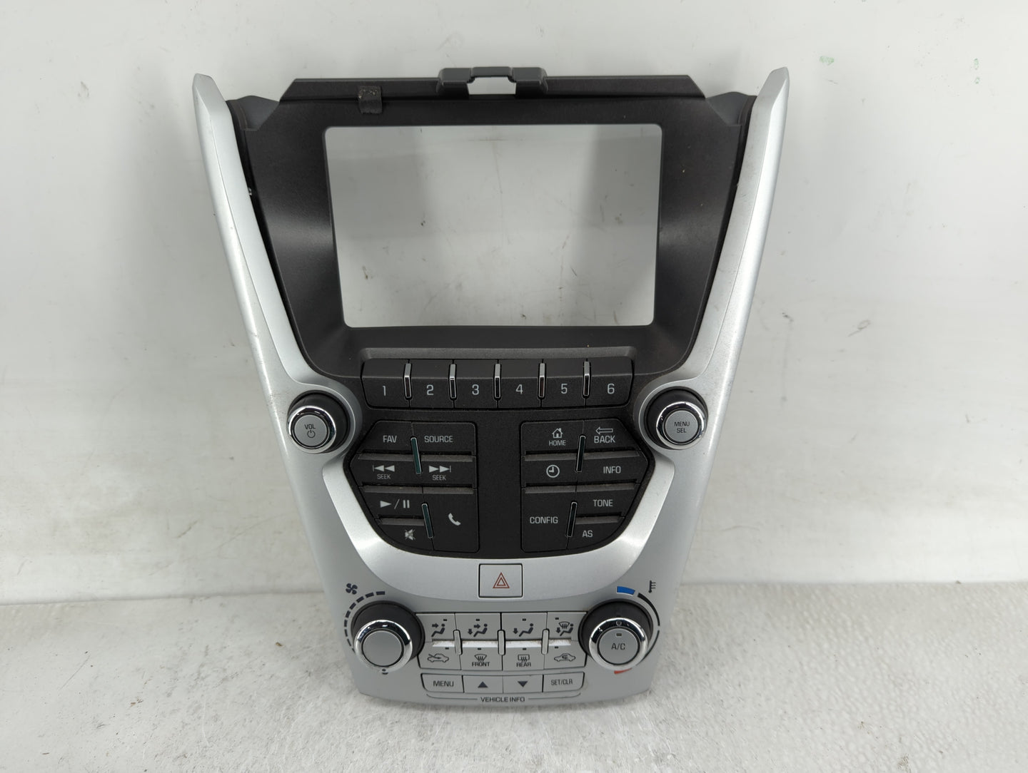 2016-2017 Chevrolet Equinox Radio Control Panel - Oemusedautoparts1.com