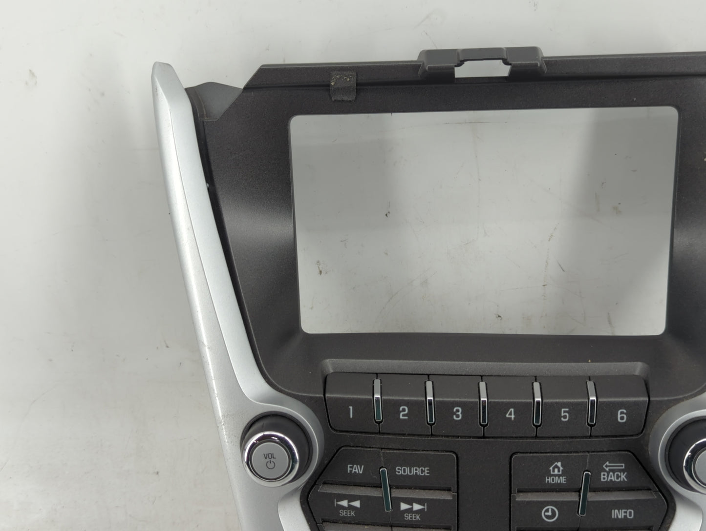 2016-2017 Chevrolet Equinox Radio Control Panel - Oemusedautoparts1.com