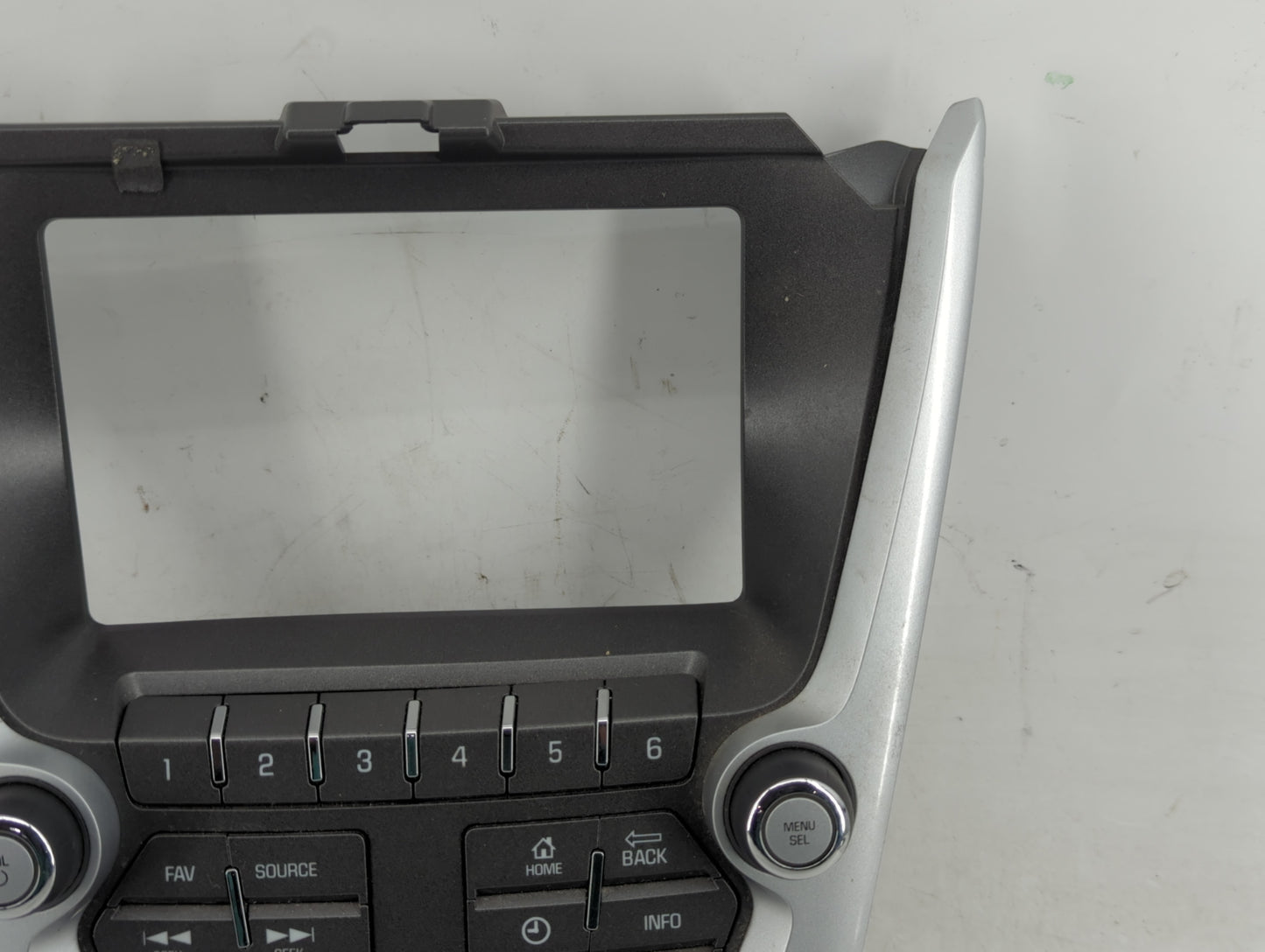 2016-2017 Chevrolet Equinox Radio Control Panel - Oemusedautoparts1.com