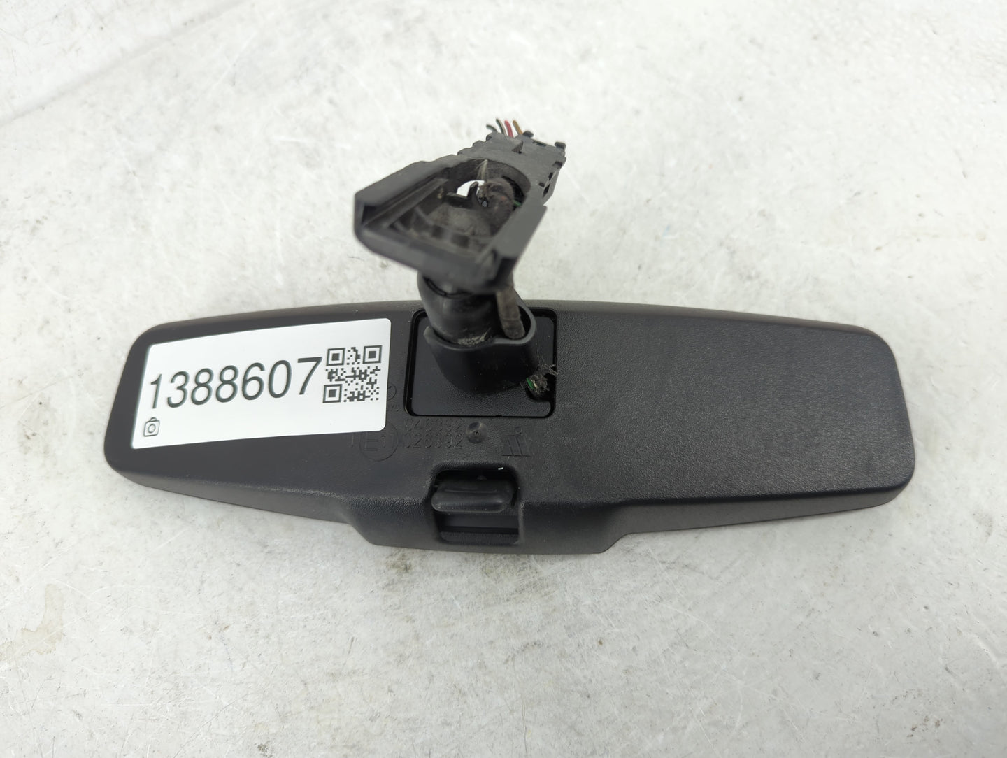 2010-2017 Chevrolet Equinox Interior Rear View Mirror Replacement OEM Fits OEM Used Auto Parts - Oemusedautoparts1.com