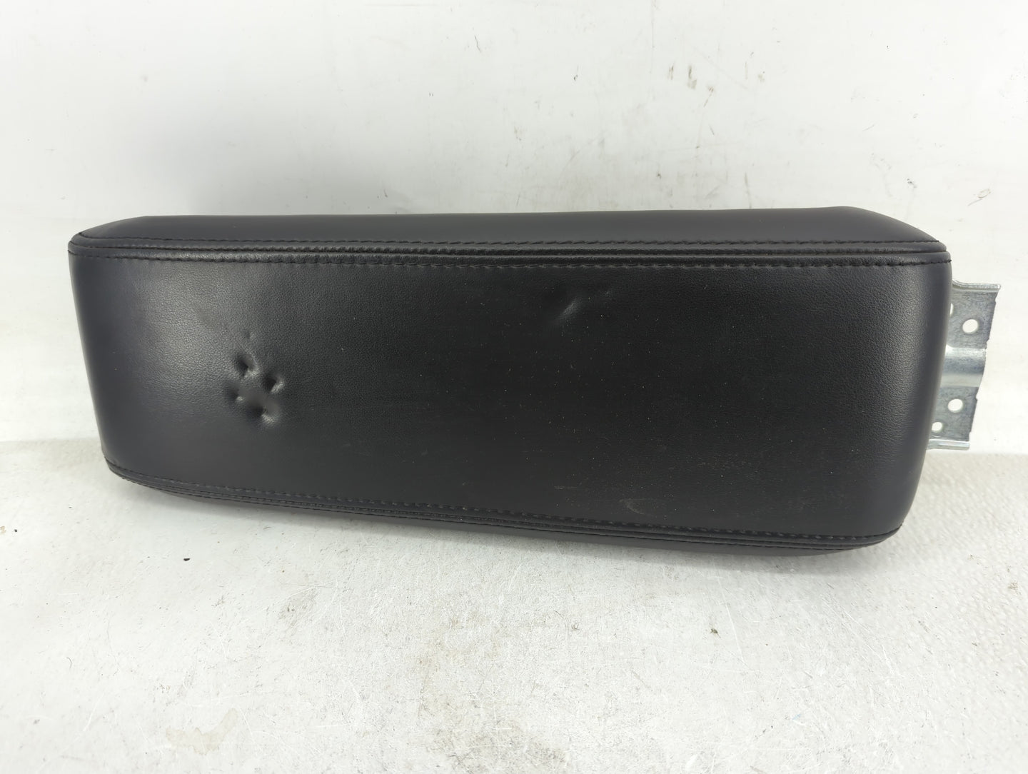 2017 Chevrolet Equinox Center Console Armrest Cover Lid Fits OEM Used Auto Parts - Oemusedautoparts1.com