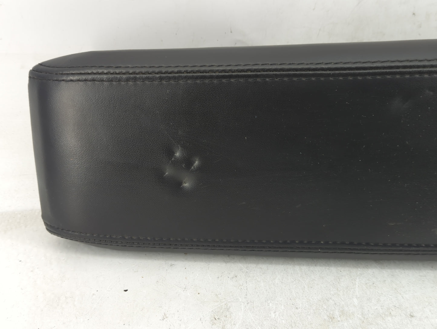 2017 Chevrolet Equinox Center Console Armrest Cover Lid Fits OEM Used Auto Parts - Oemusedautoparts1.com