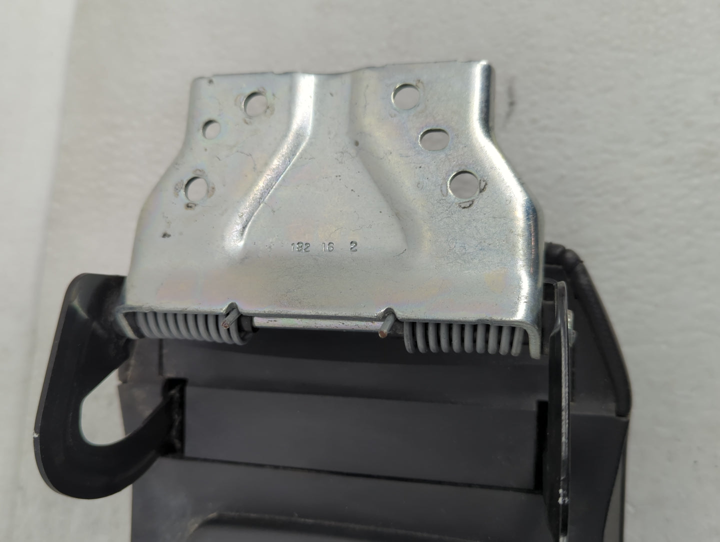 2017 Chevrolet Equinox Center Console Armrest Cover Lid Fits OEM Used Auto Parts - Oemusedautoparts1.com