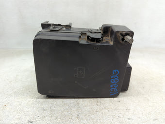 compare product 2016-2017 Chevrolet Equinox Fusebox Fuse Box Panel Relay Module P/N:22922727 84080470 01 Fits Fits 2016 2017 OEM Used Auto Parts