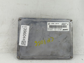 2017 Chevrolet Equinox PCM Engine Control Computer ECU ECM PCU OEM P/N:12667189 Fits Fits 2018 2019 2020 OEM Used Auto Parts