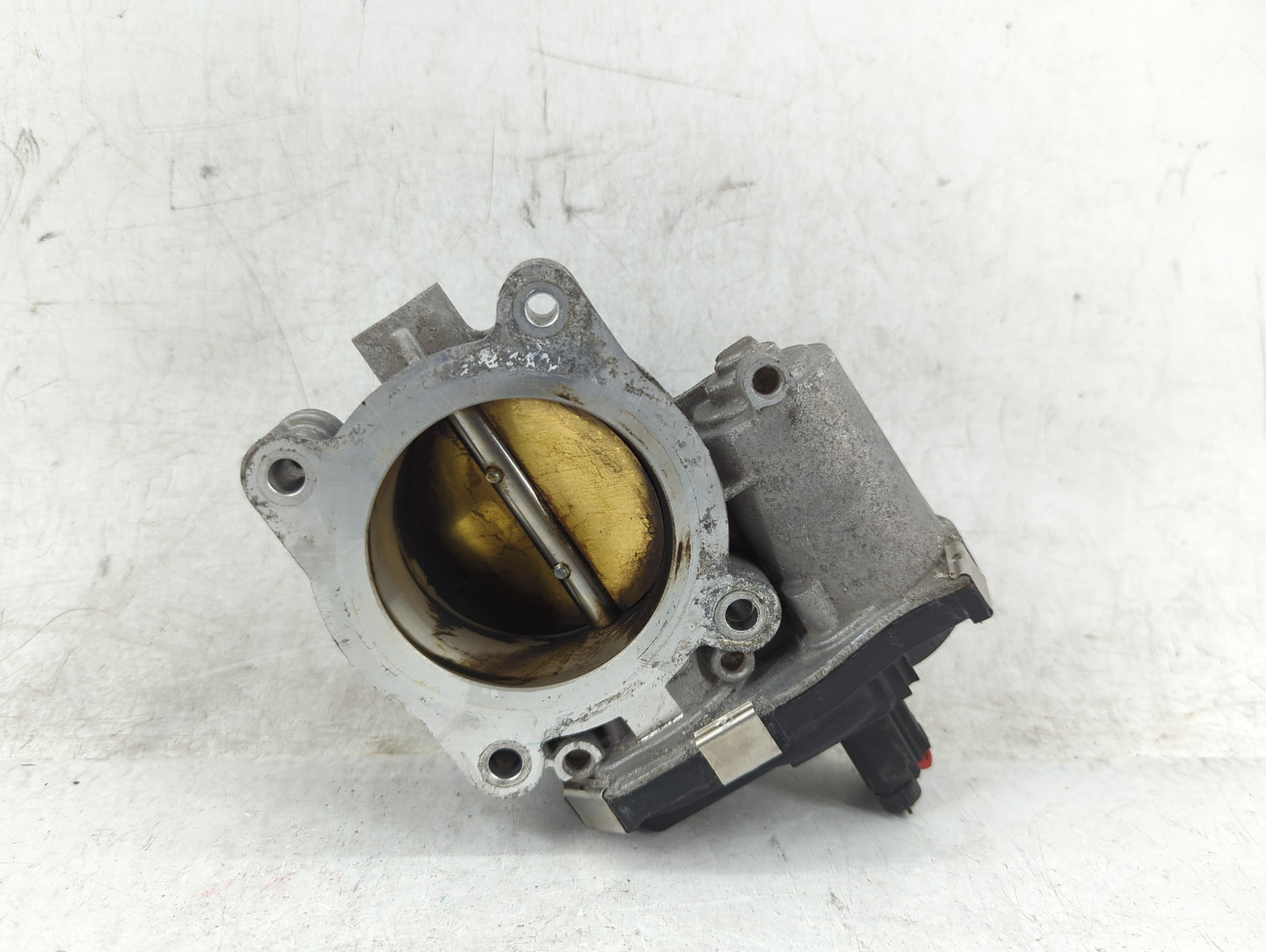 2016-2017 Chevrolet Equinox Throttle Body P/N:12669146AA Fits Fits 2016 2017 OEM Used Auto Parts - Oemusedautoparts1.com