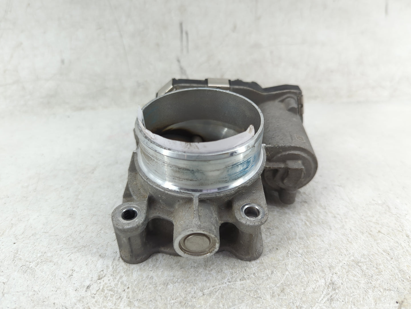 2016-2017 Chevrolet Equinox Throttle Body P/N:12669146AA Fits Fits 2016 2017 OEM Used Auto Parts - Oemusedautoparts1.com