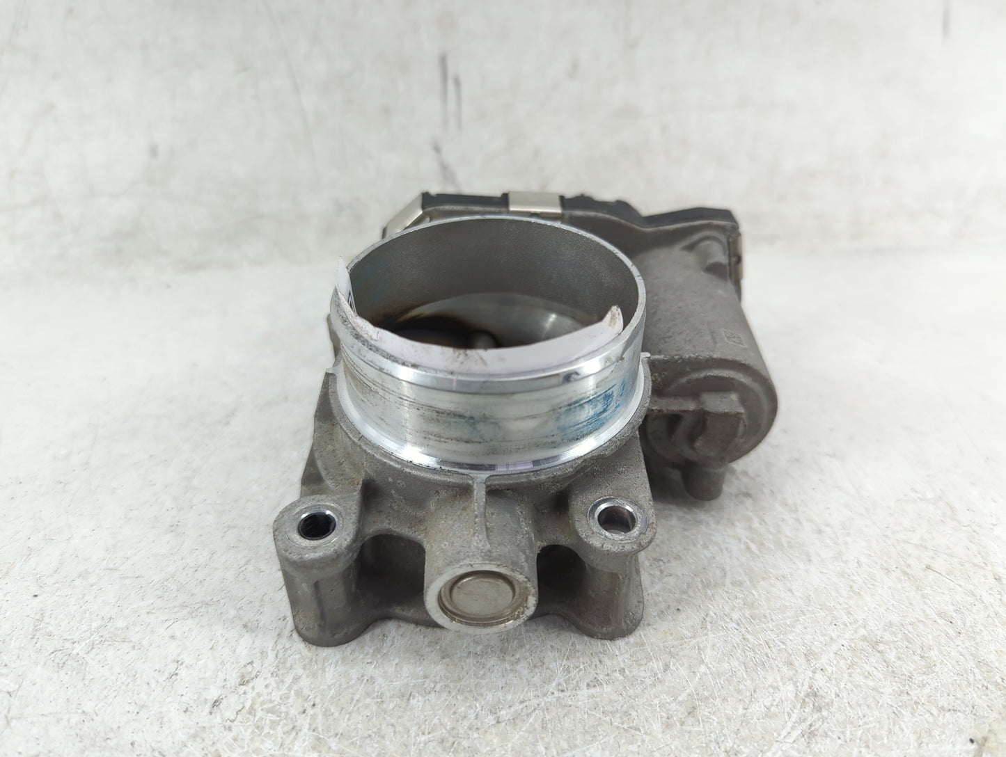 2016-2017 Chevrolet Equinox Throttle Body P/N:12669146AA Fits Fits 2016 2017 OEM Used Auto Parts - Oemusedautoparts1.com