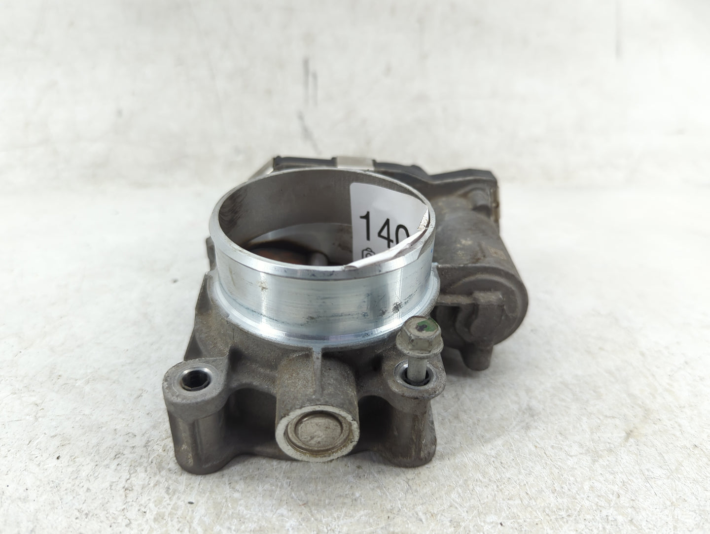 2016-2017 Chevrolet Equinox Throttle Body P/N:12670834AA Fits Fits 2016 2017 OEM Used Auto Parts - Oemusedautoparts1.com