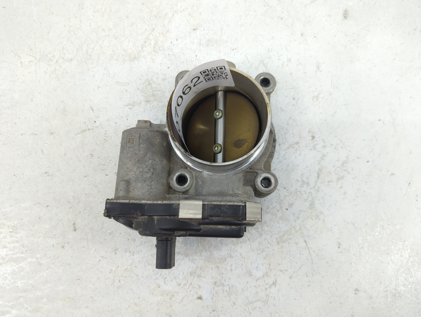 2016-2017 Chevrolet Equinox Throttle Body P/N:12670834AA Fits Fits 2016 2017 OEM Used Auto Parts - Oemusedautoparts1.com
