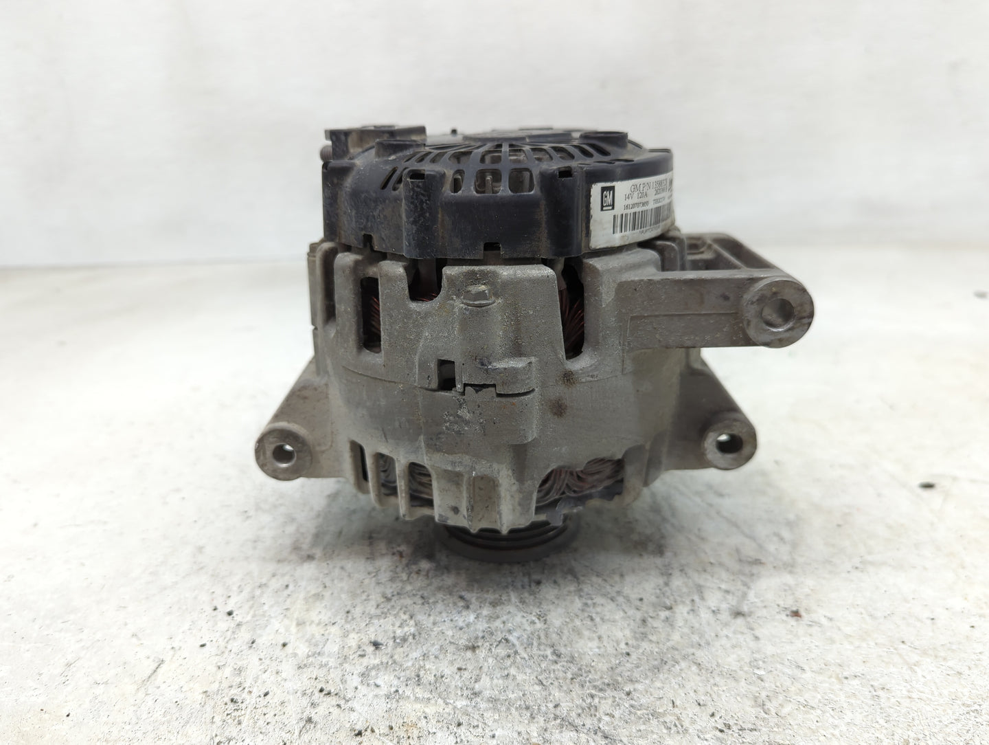 2010-2017 Chevrolet Equinox Alternator Replacement Generator Charging Assembly Engine OEM P/N:2620360 B 13588328 Fits OEM Us