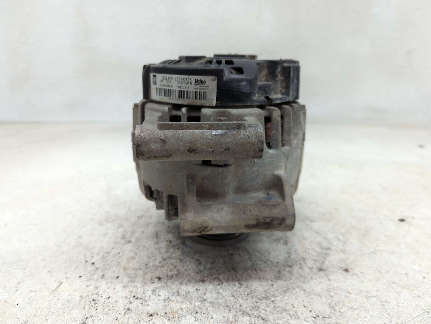2010-2017 Chevrolet Equinox Alternator Replacement Generator Charging Assembly Engine OEM P/N:2620360 B 13588328 Fits OEM Us