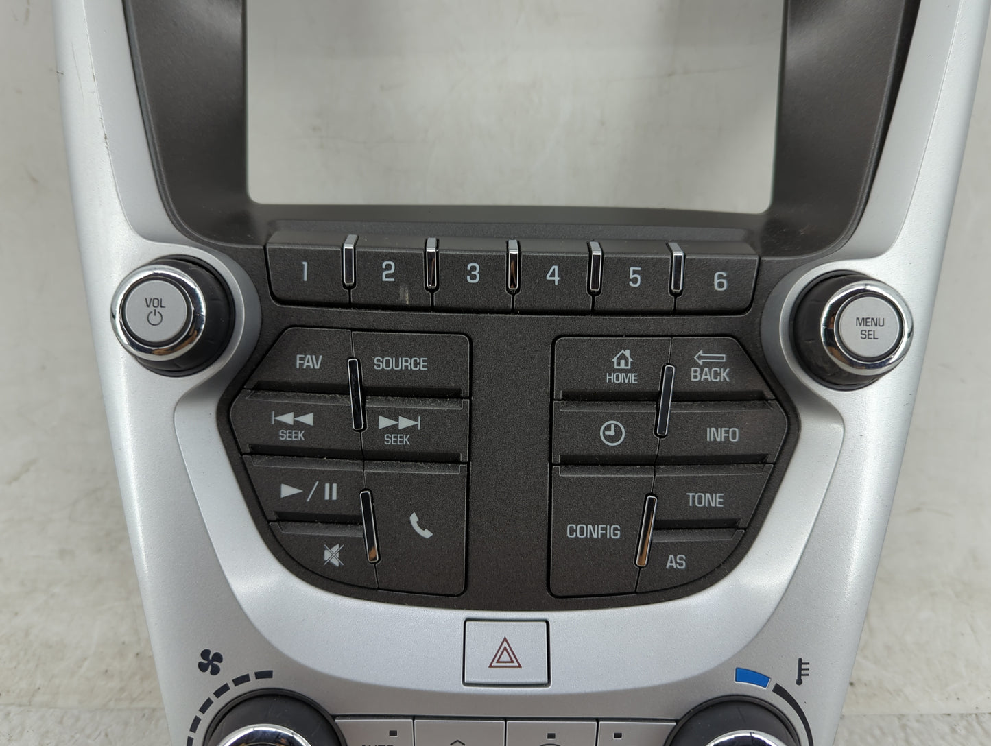 2016-2017 Chevrolet Equinox Radio Control Panel - Oemusedautoparts1.com