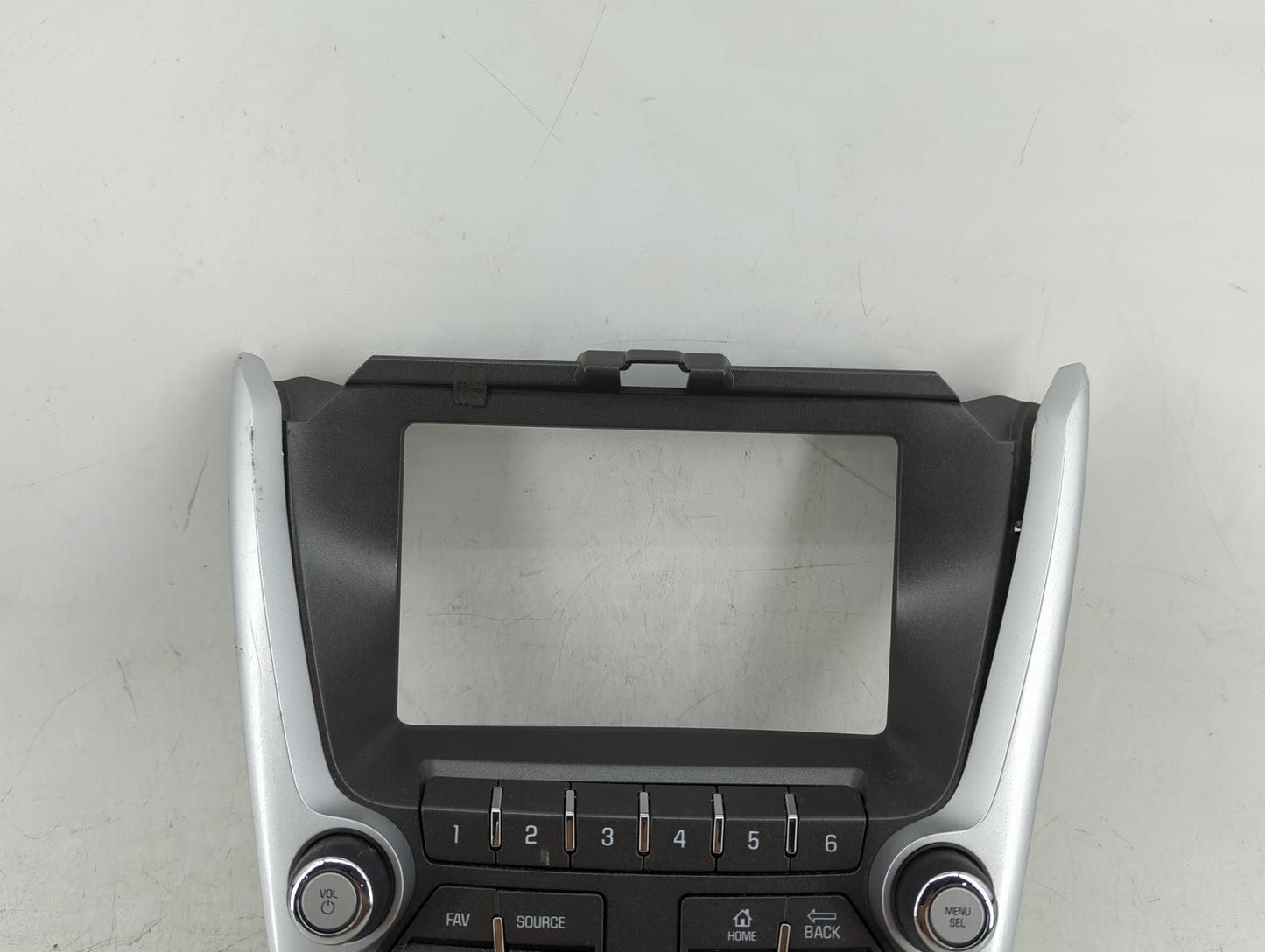 2016-2017 Chevrolet Equinox Radio Control Panel - Oemusedautoparts1.com