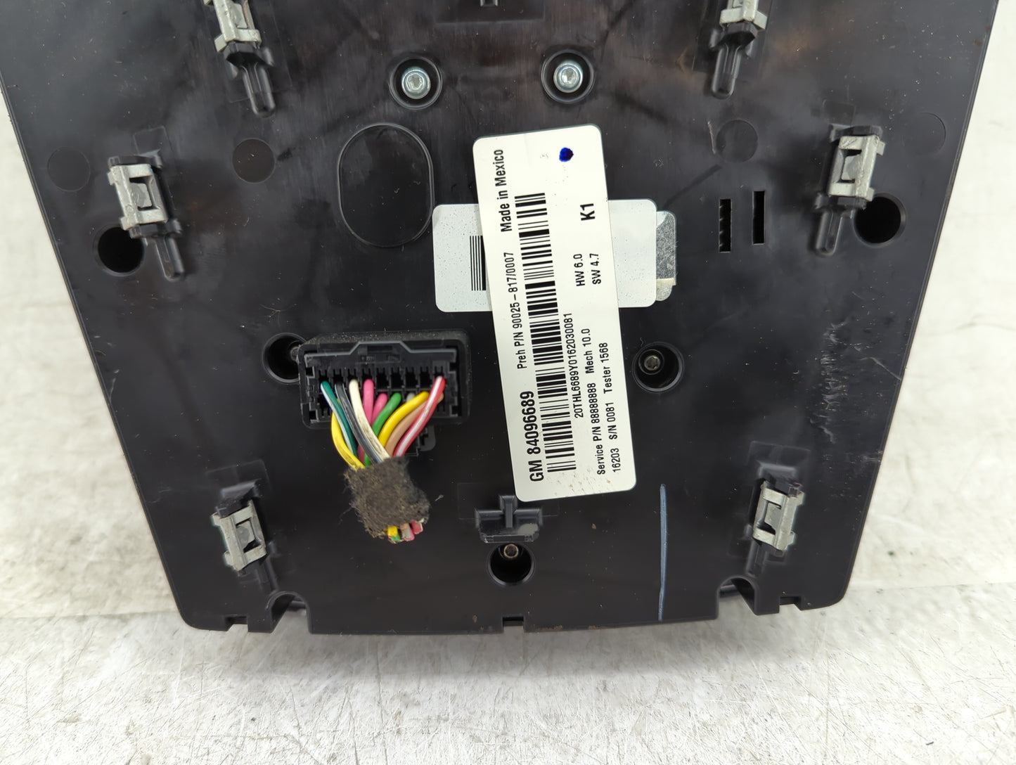 2016-2017 Chevrolet Equinox Radio Control Panel - Oemusedautoparts1.com