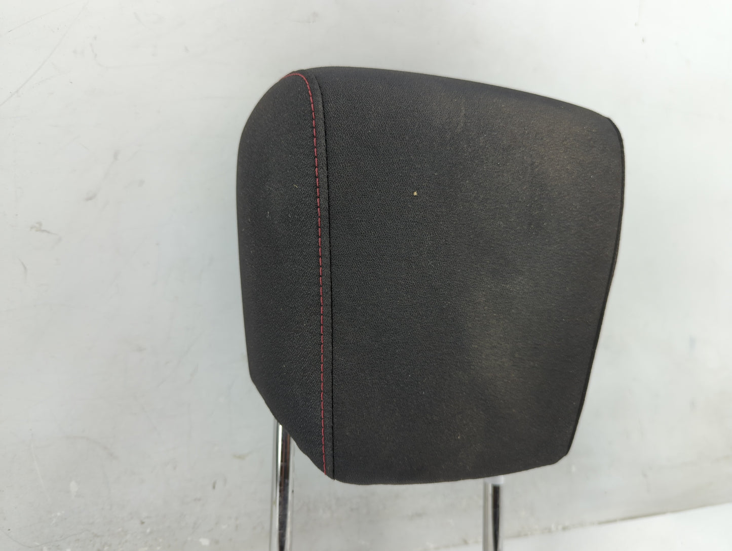 2014-2017 Chevrolet Equinox Headrest Head Rest Front Driver Passenger Seat Fits Fits 2014 2015 2016 2017 OEM Used Auto Parts