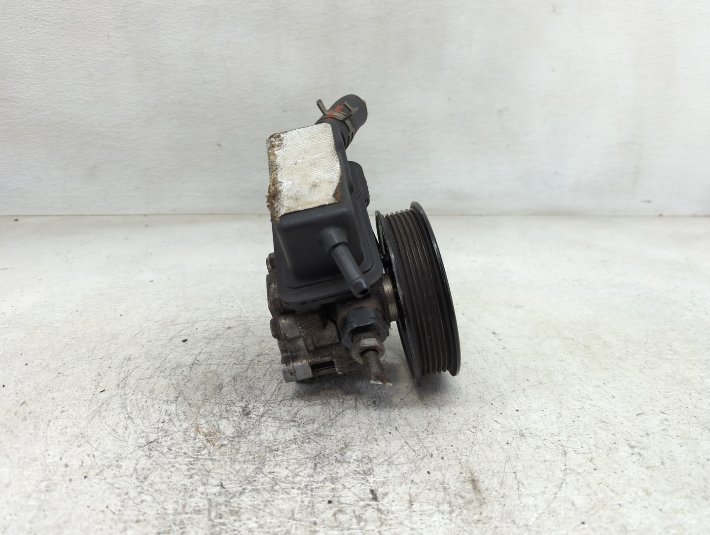 2016-2017 Chevrolet Equinox Air Conditioning A/c Ac Compressor Oem - Oemusedautoparts1.com