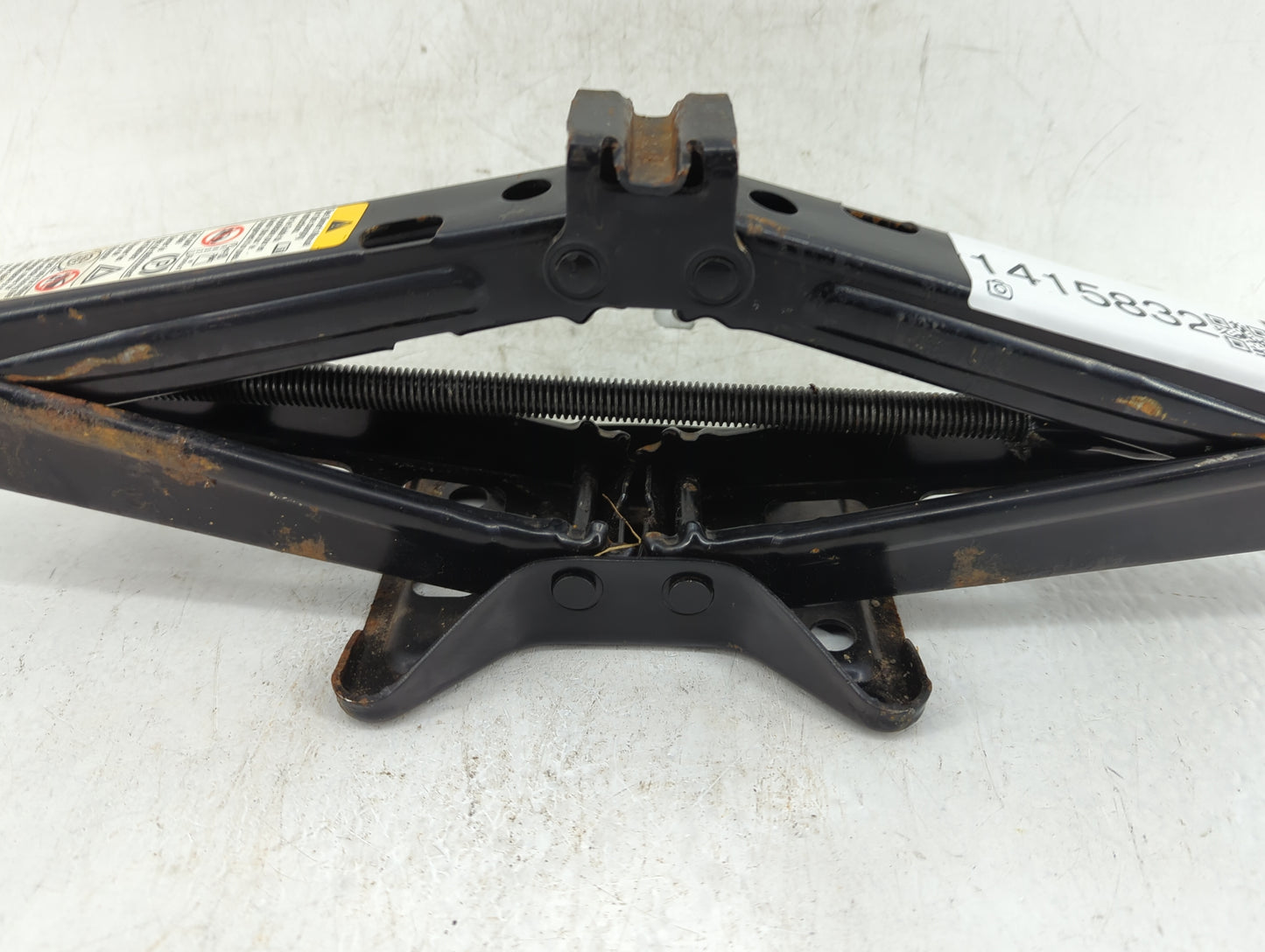 2017 Chevrolet Equinox Spare Scissor Car Jack - Oemusedautoparts1.com