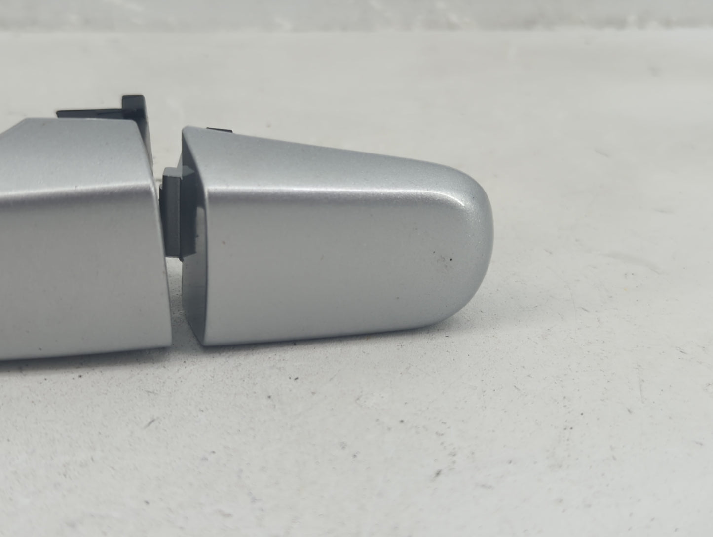 2010 Chevrolet Equinox Driver Rear Left Door Handle Exterior Assembly 1415963 - Oemusedautoparts1.com