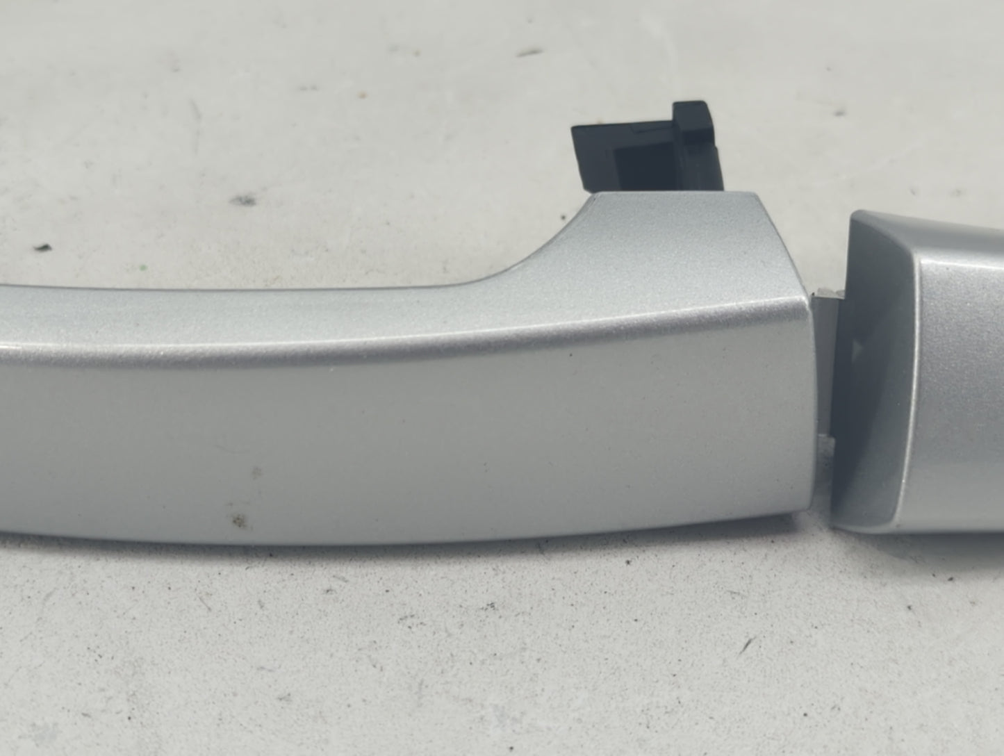 2010 Equinox Passenger Rear Right Door Handle Exterior Assembly - Oemusedautoparts1.com