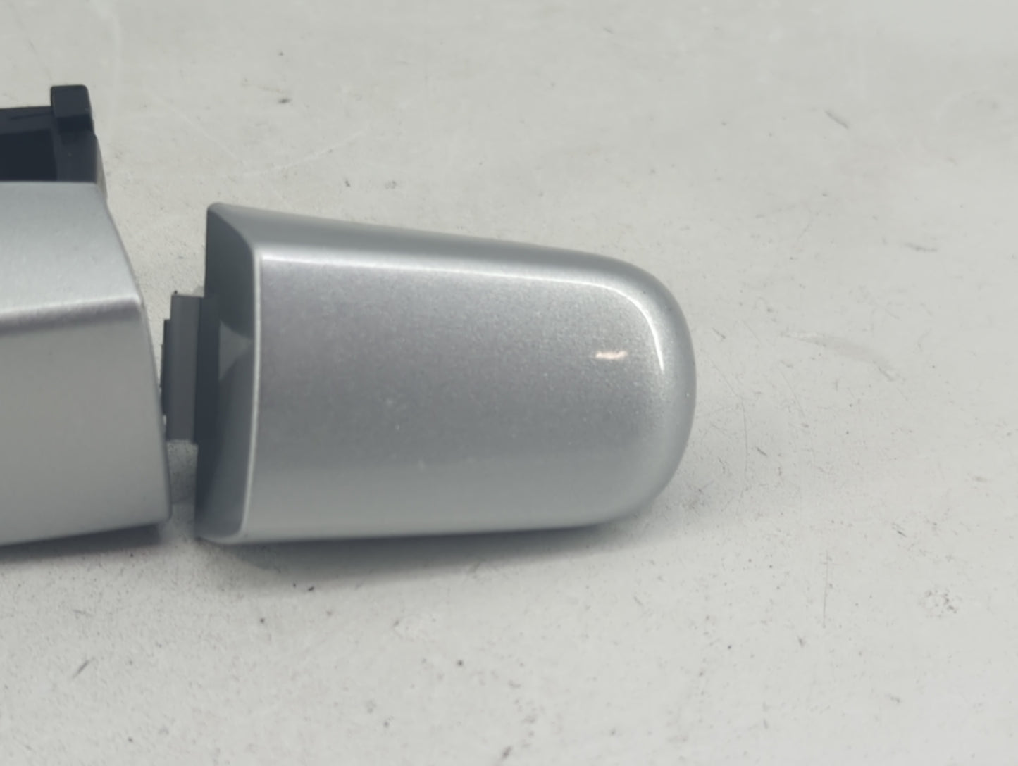 2010 Equinox Passenger Rear Right Door Handle Exterior Assembly - Oemusedautoparts1.com