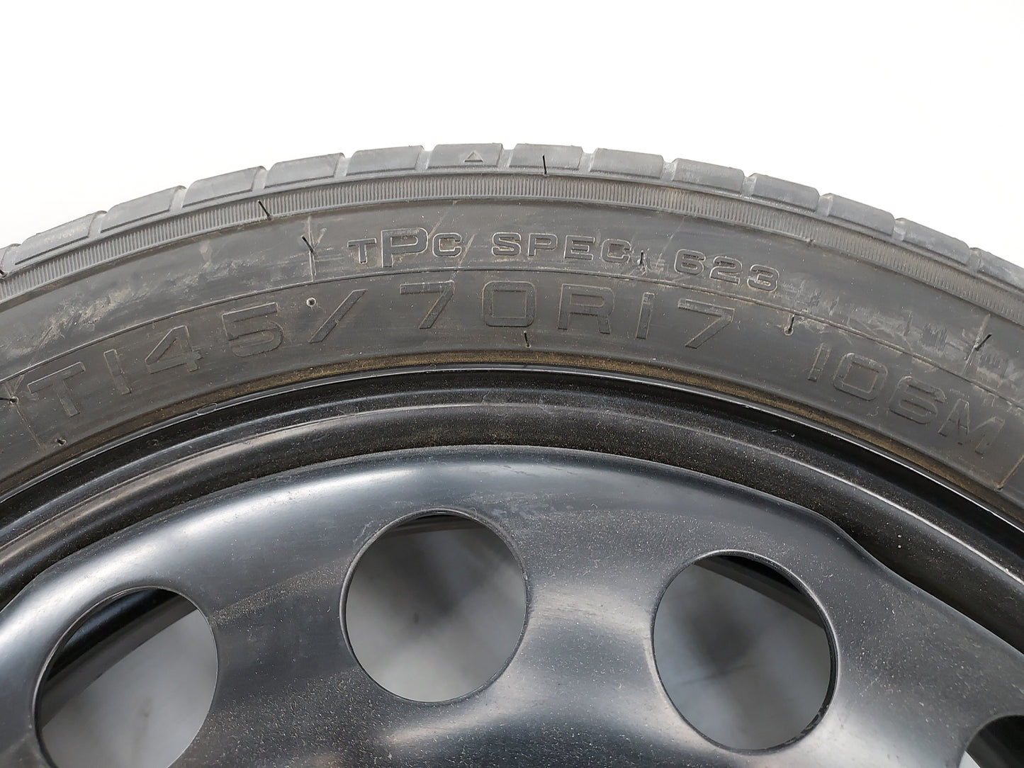 2010-2017 Chevrolet Equinox Spare Donut Tire Wheel Rim Oem 1420781 - Oemusedautoparts1.com