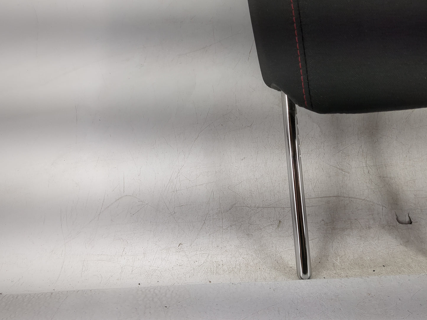 2014 Chevrolet Equinox Headrest Head Rest Front Driver Passenger Seat - Oemusedautoparts1.com
