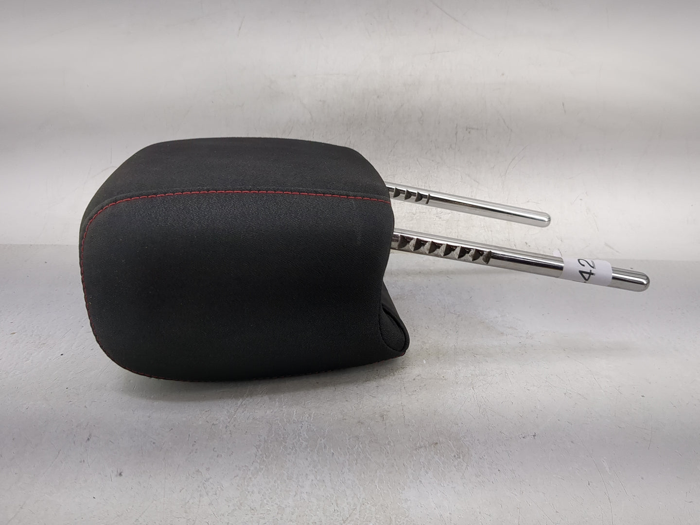 2014 Chevrolet Equinox Headrest Head Rest Front Driver Passenger Seat - Oemusedautoparts1.com