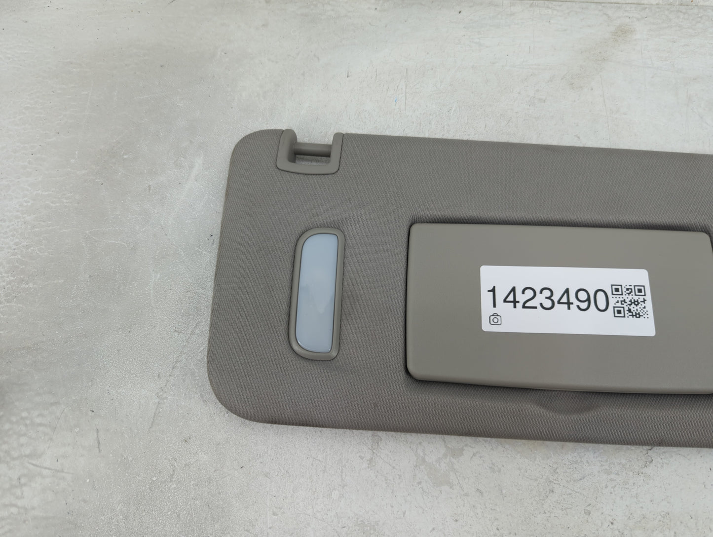 2010-2017 Chevrolet Equinox Sun Visor Shade Replacement Passenger Right Mirror Fits Fits 2010 2011 2012 2013 2014 2015 2016 