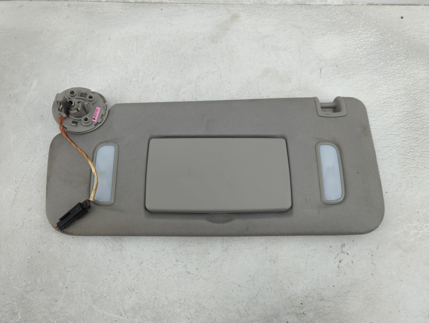 2010-2017 Chevrolet Equinox Sun Visor Shade Replacement Driver Left Mirror Fits Fits 2010 2011 2012 2013 2014 2015 2016 2017