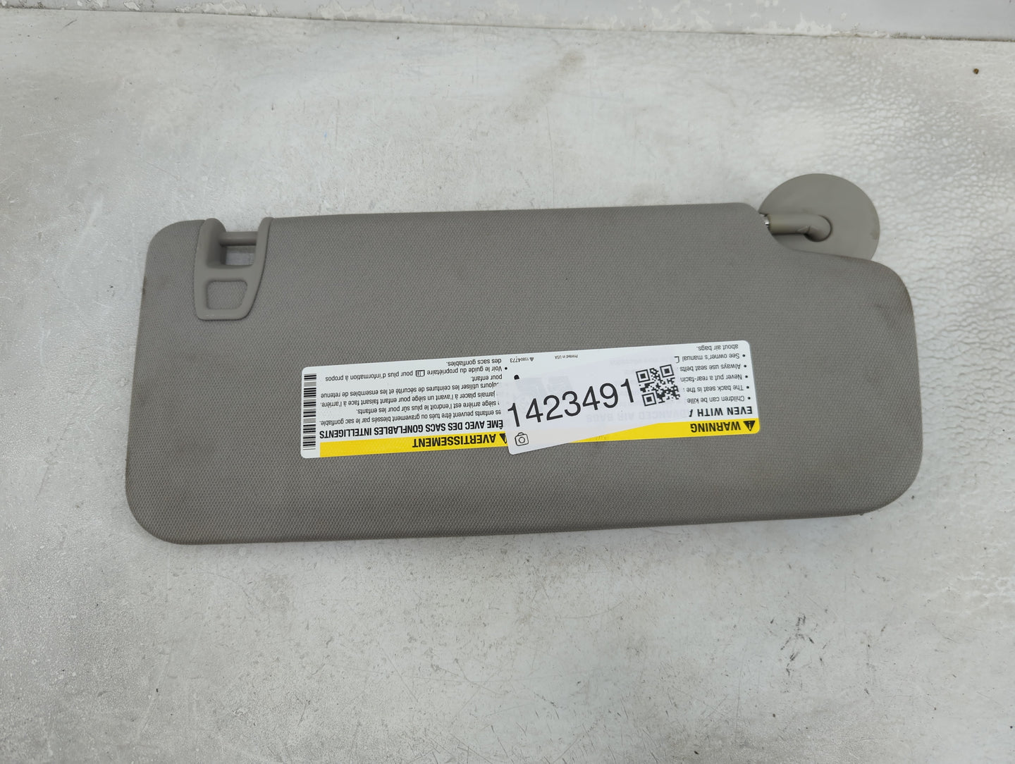 2010-2017 Chevrolet Equinox Sun Visor Shade Replacement Driver Left Mirror Fits Fits 2010 2011 2012 2013 2014 2015 2016 2017