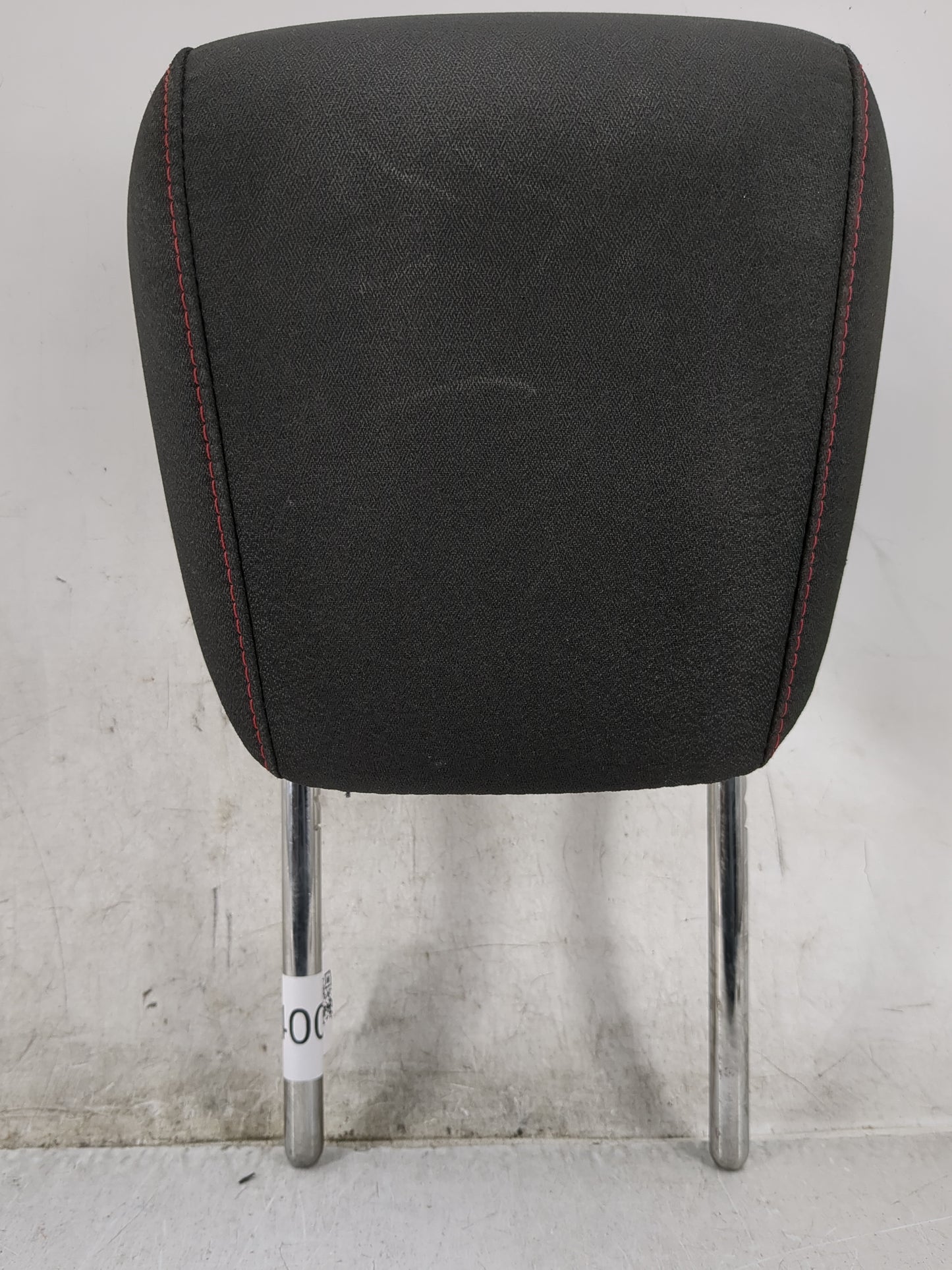 2017 Chevrolet Equinox Headrest Head Rest Front Driver Seat Black - Oemusedautoparts1.com