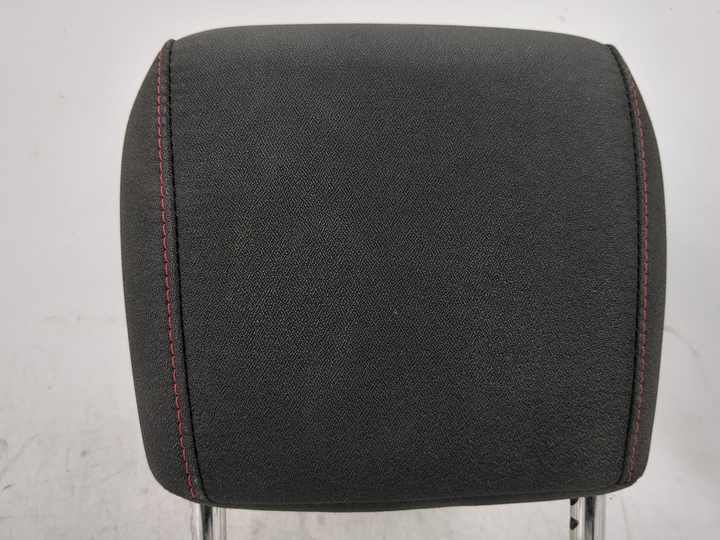 2017 Chevrolet Equinox Headrest Head Rest Front Driver Seat Black - Oemusedautoparts1.com
