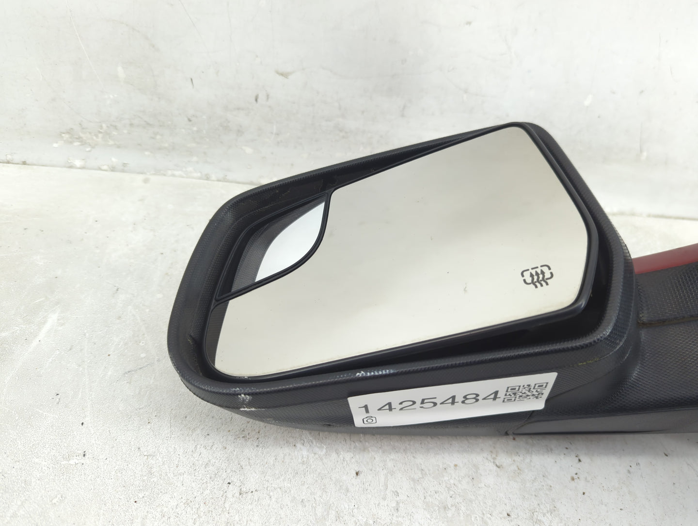 2015-2017 Chevrolet Equinox Driver Side View Mirror - Left Door Mirror OEM Used - Oemusedautoparts1.com