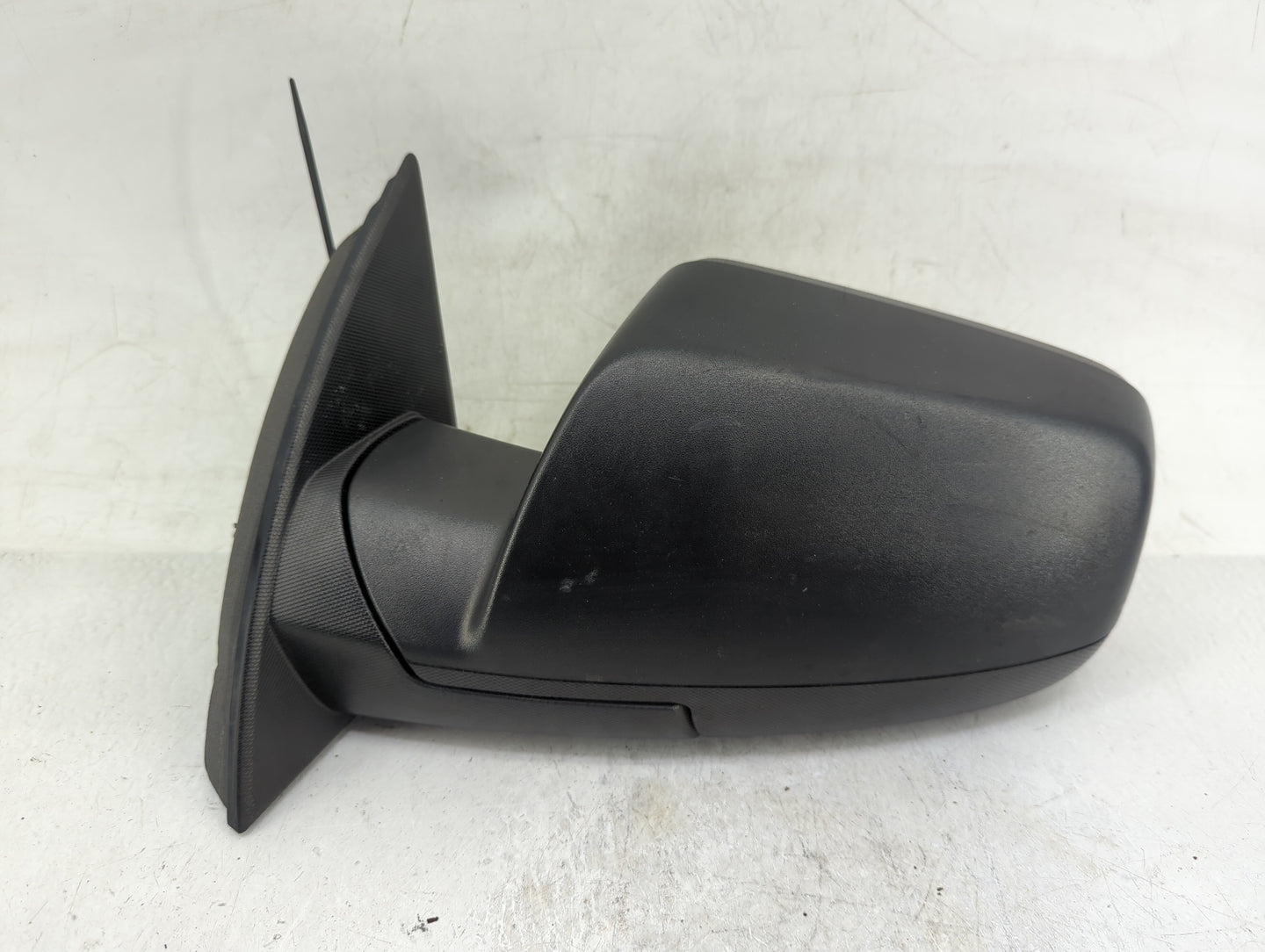 2015-2017 Chevrolet Equinox Driver Side View Mirror - Left Door Mirror OEM Used - Oemusedautoparts1.com