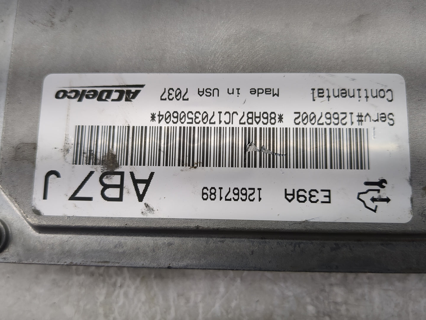 2017 Chevrolet Equinox PCM Engine Control Computer ECU ECM PCU OEM P/N:12667189 12667002 Fits Fits 2018 2019 2020 OEM Used A