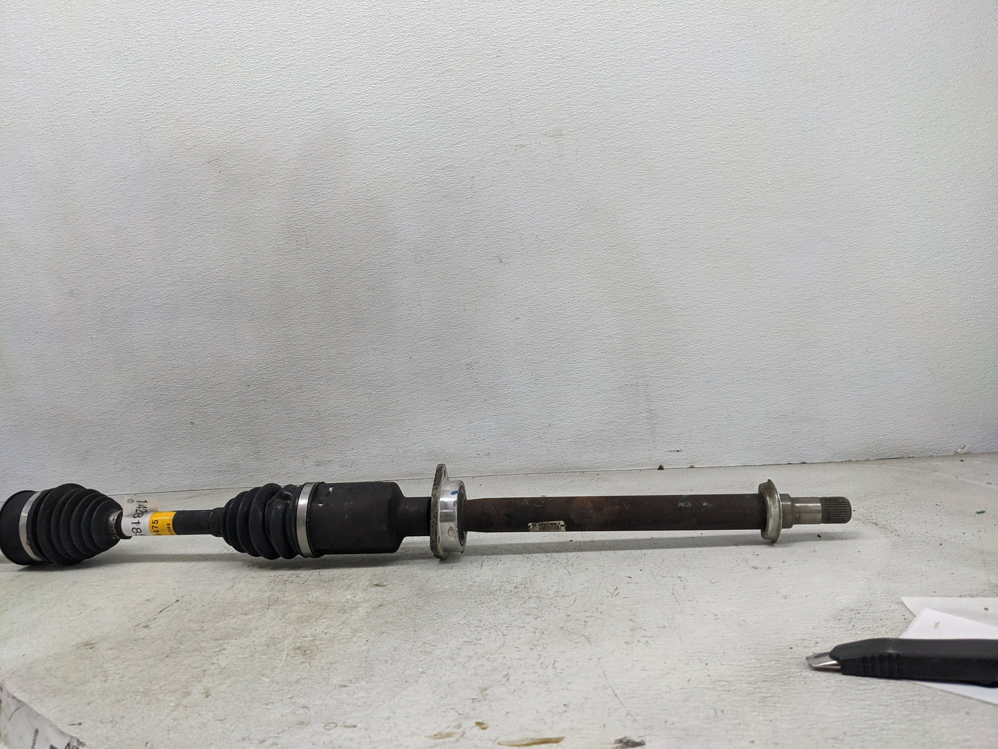 2010-2017 Chevrolet Equinox Axle Shaft Front Passenger Cv C/v - Oemusedautoparts1.com
