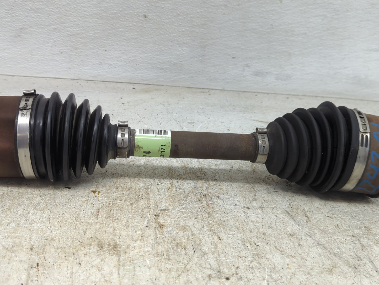 2010-2017 Chevrolet Equinox Axle Shaft Front Driver Cv C/v - Oemusedautoparts1.com