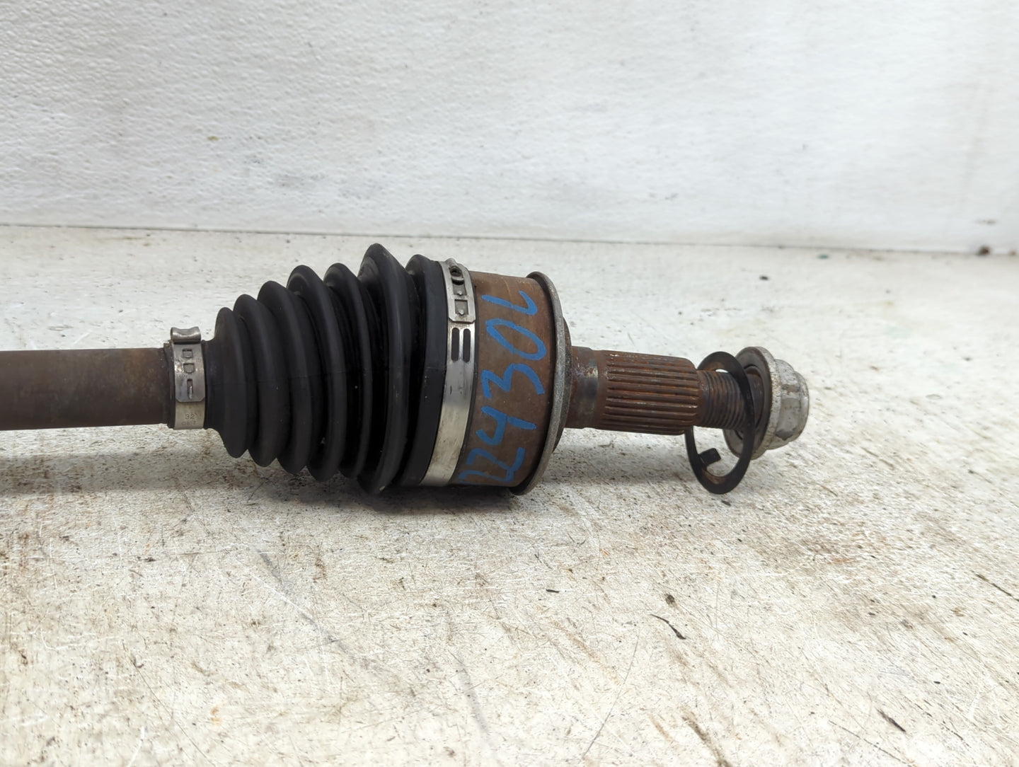 2010-2017 Chevrolet Equinox Axle Shaft Front Driver Cv C/v - Oemusedautoparts1.com