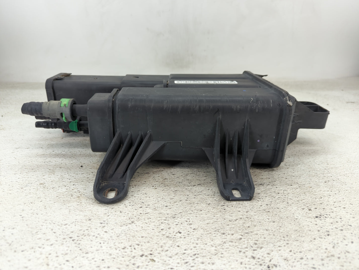 2017 Chevrolet Equinox Fuel Vapor Charcoal Canister 1432030 - Oemusedautoparts1.com